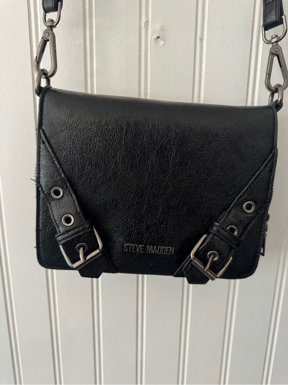 Steve Madden Black Buckle Detail Crossbody Bag